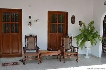 Embiente Guest House Negombo