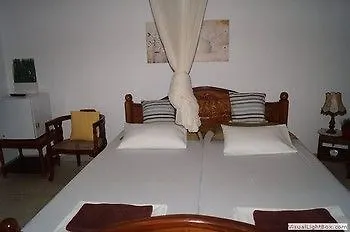 ***  Embiente Guest House Negombo Srí Lanka